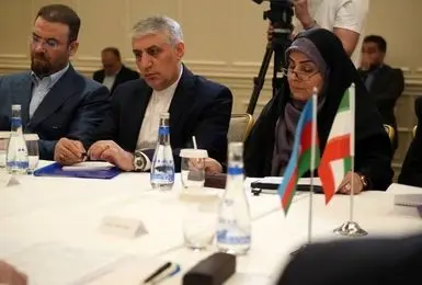 ایران و آذربایجان برای ساماندهی حمل‌ونقل کالا در مرز مشترک توافق کردند