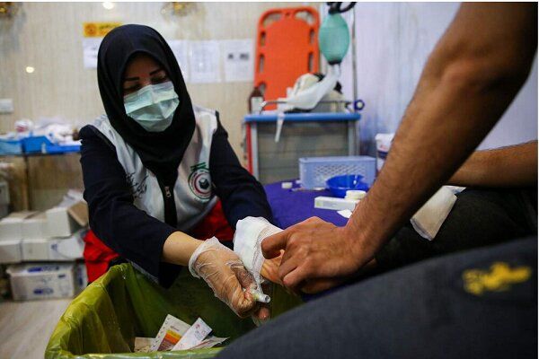 مراجعه روزانه ۳۵۰ زائر ایرانی به مراکز درمانی جمعیت هلال احمر