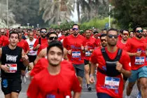 ماراتن بزرگ در دو بخش آقایان و بانوان + فیلم