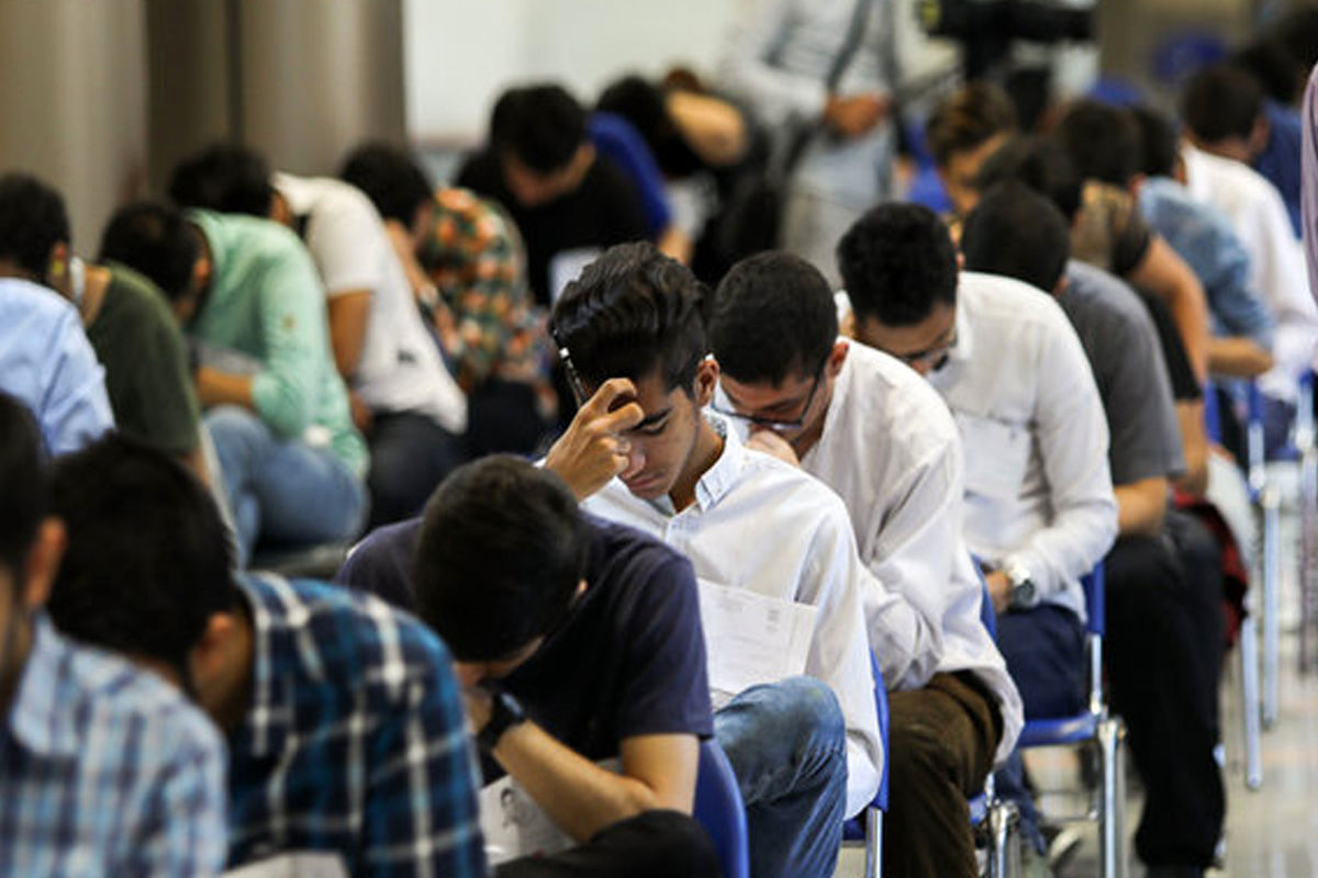 چرایی برگزاری امتحانات پایه‌های نهم و دوازدهم در تهران به صورت حضوری
