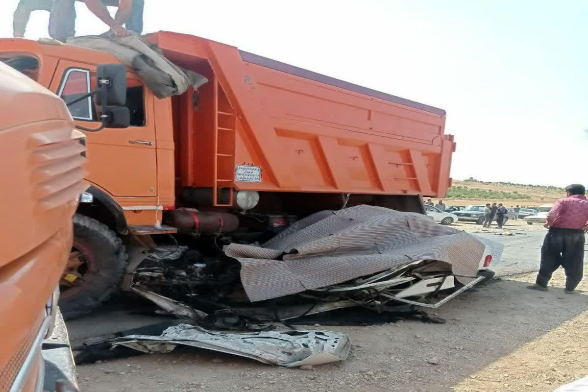 ۴ کشته و دو مصدوم در اثر تصادف پراید و کامیون در سمیرم