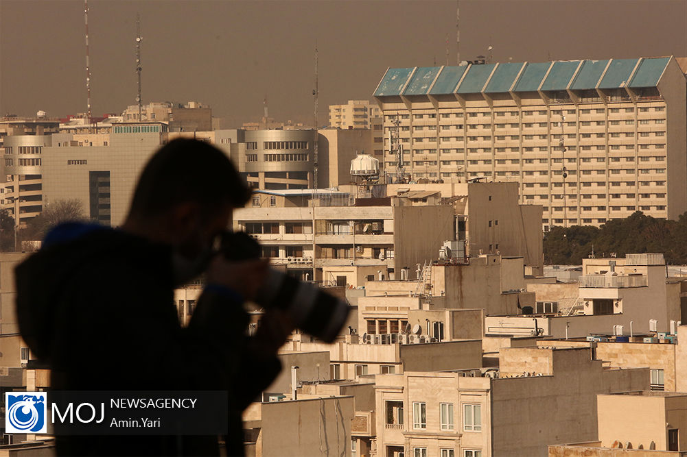 کیفیت هوای تهران ۲۰ شهریور ۱۴۰۲ / شاخص کیفیت هوای تهران روی عدد ۱۳۲ و ناسالم است