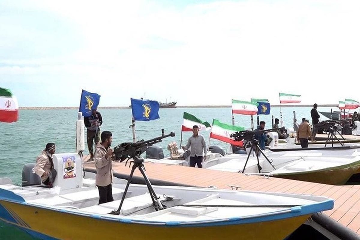 ایران بر جزایر سه‌گانه مالکیت ابدی دارد