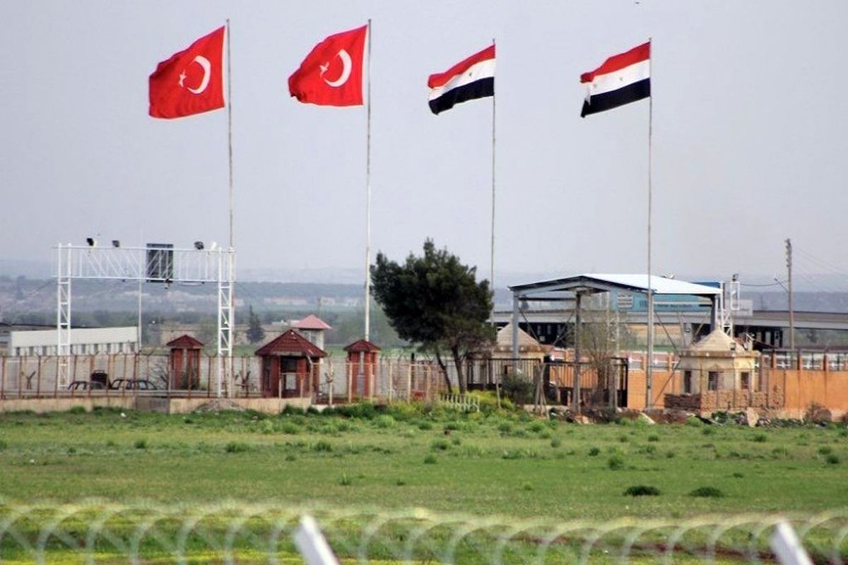 اختلاف آمریکا و ترکیه بر سر کردها جنگ را در شمال سوریه تداوم می بخشد