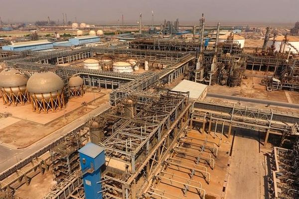 تمدید گواهینامه‌های سیستم مدیریت کیفیت و انرژی در شرکت پتروشیمی اروند