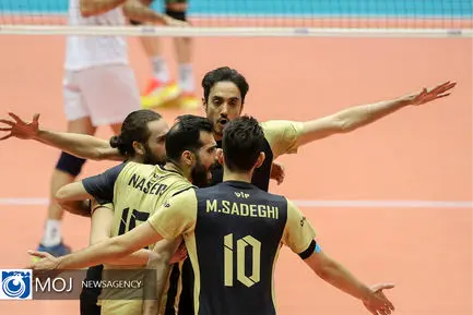 دیدار یک چهارم نهایی لیگ والیبال بین هورسان رامسر و پاس گرگان
