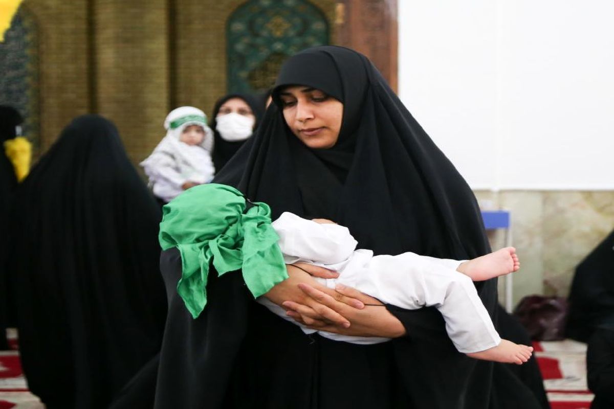آئین شیرخوارگان حسینی در مسجد مقدس جمکران برگزار شد