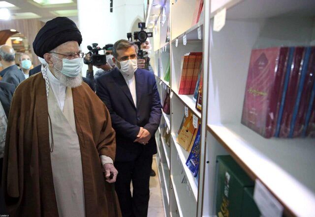 یادداشت وزیر فرهنگ و ارشاد اسلامی در پی بازدید رهبر انقلاب از نمایشگاه کتاب