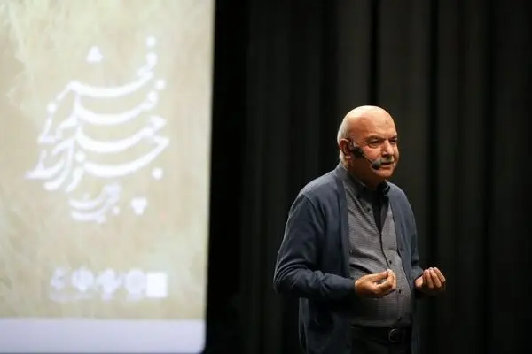 از جزئیات کوچک می‌توان جهان ساخت