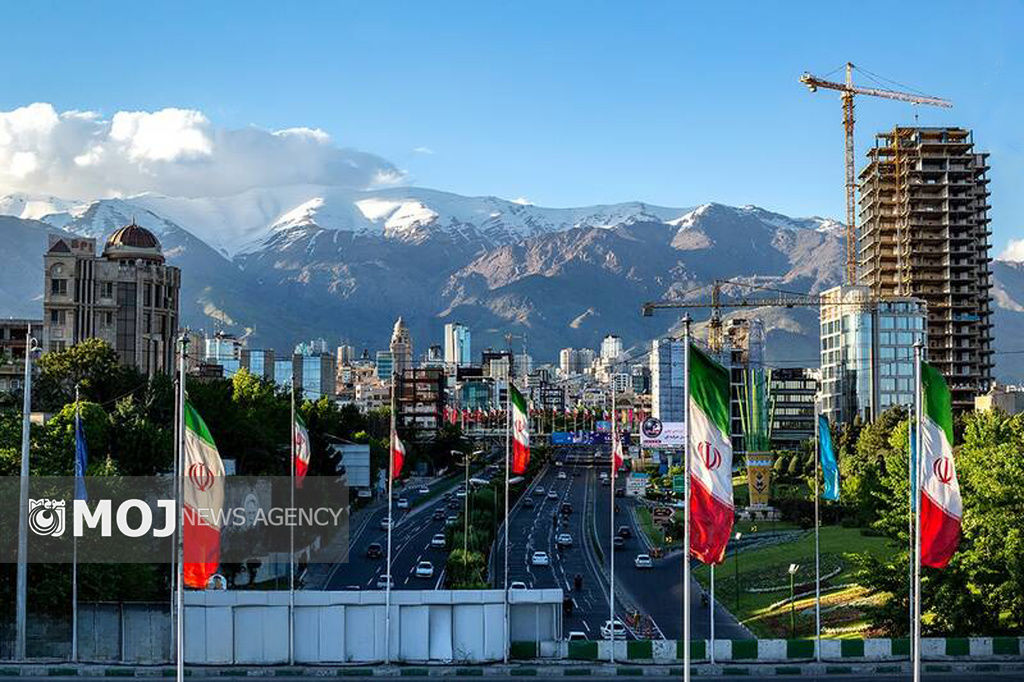 کیفیت هوای تهران ۲۷ بهمن۱۴۰۳ / شاخص کیفیت هوای تهران روی عدد ۹۰ و سالم است