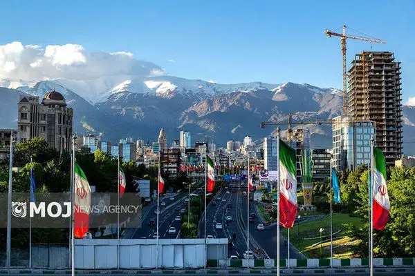کیفیت هوای تهران ۱۲ اردیبهشت ۱۴۰۴ / شاخص کیفیت هوای تهران روی عدد ۶۷ و سالم است