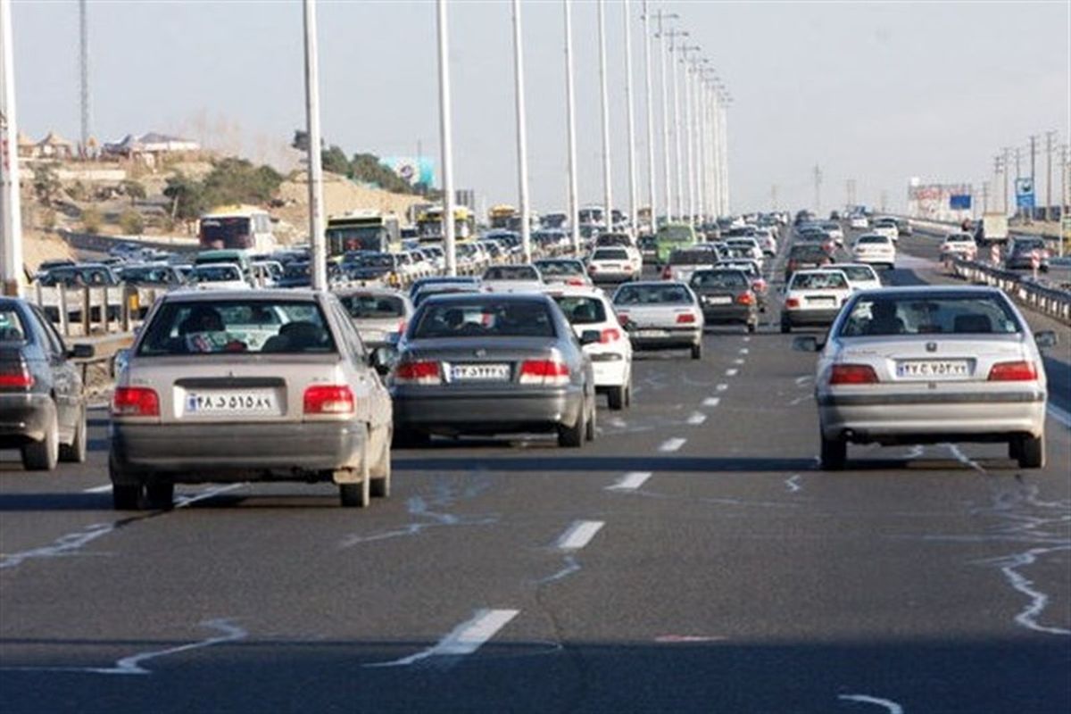 ترافیک نیمه‌سنگین در آزادراه‌های استان قزوین