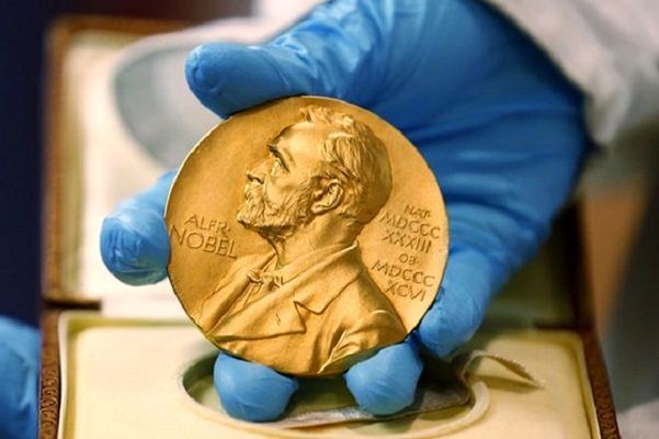زمان اهدای نوبل ادبیات 2017 هنوز تعیین نشده است