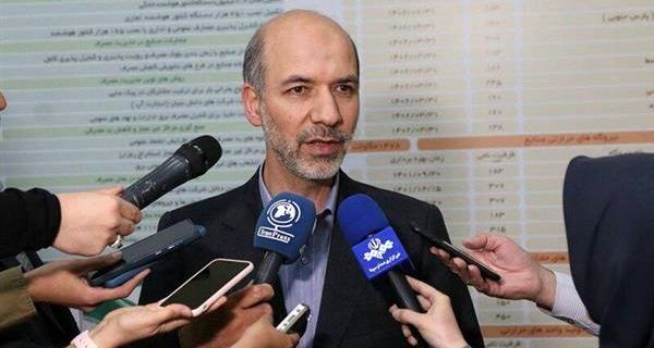 حقابه قانونی ایران از هیرمند در سال آبی جاری باید تامین شود