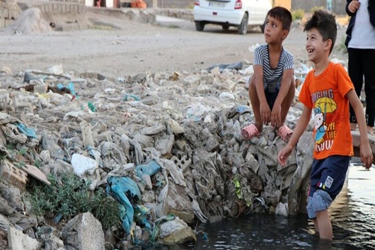 مرگ یک کودک بر اثر سقوط در جوی رو باز در اهواز