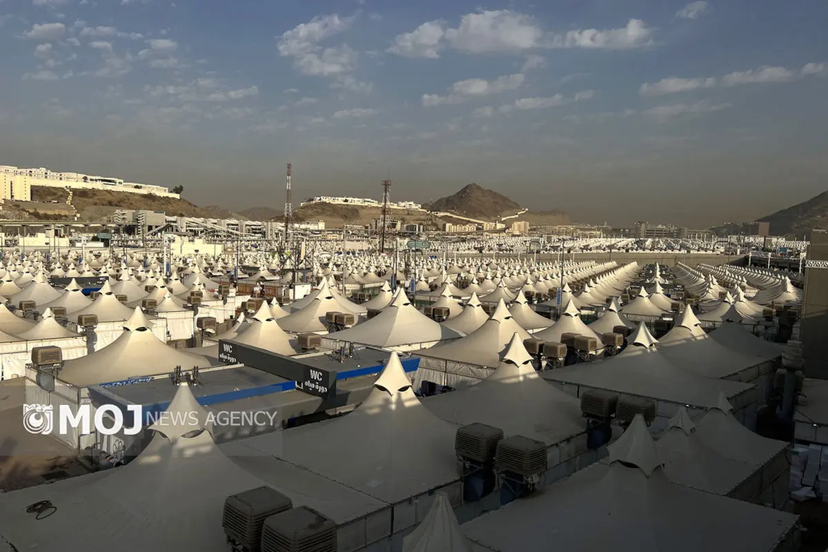 بیمارستان صحرایی عرفات راهاندازی شد/ آمادهباش کامل هلالاحمر برای خدمت به زائران