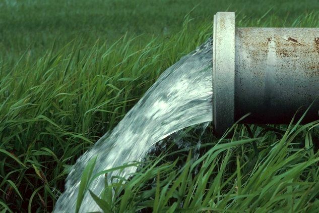 دولت نمی تواند مدیریت آب را کنترل کند / تبخیر ۵هزار متر مکعب آب پشت سدها