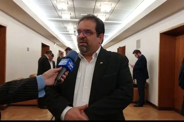 همکاری با روسیه گامی مهم در مسیر تبدیل ایران به هاب انرژی منطقه‌ای است