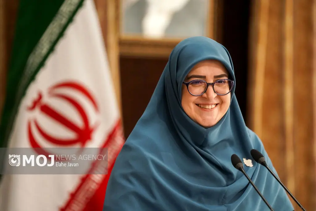 جمعی از اعضای انجمن اسلامی دانشجویان دانشگاه شاهد با سخنگوی دولت دیدار کردند