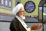 ایران مانند کوه مقابل استعمار ایستاد / صلابت رهبری، دشمن را به زانو درآورد