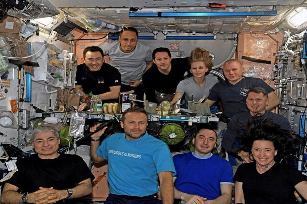 بازگشت بازیگر و کارگردان روسی از فضا به زمین 