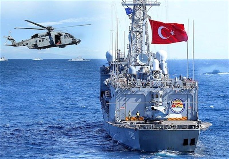 تجهیزات نظامی ترکیه به بندر طرابلس رسید