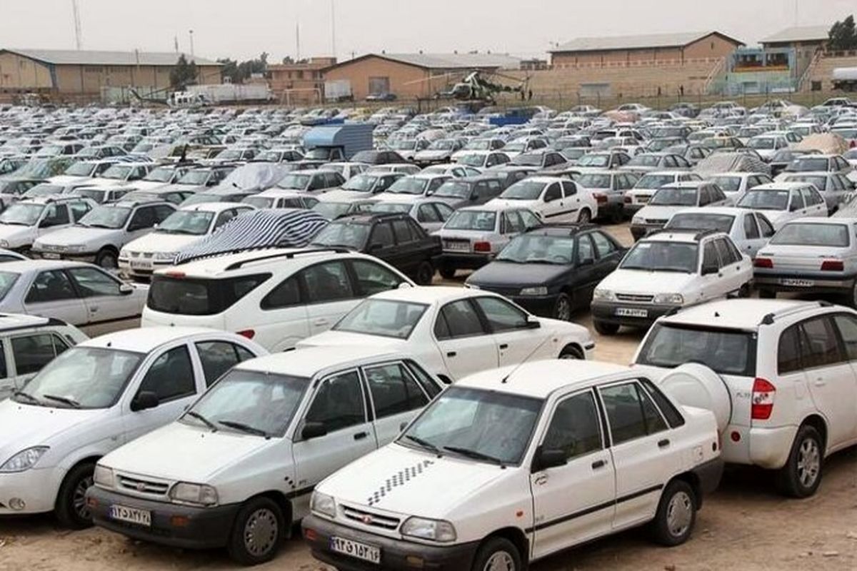 کسب رتبه نخست کشوری ناجا در ساماندهی خودروهای رسوب شده در پارکینگ‌های استان