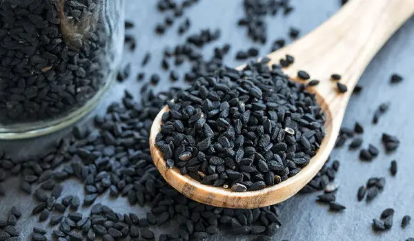 این دانه کوچک می‌تواند دیابت، فشار خون و حتی سرطان را مهار کند!
