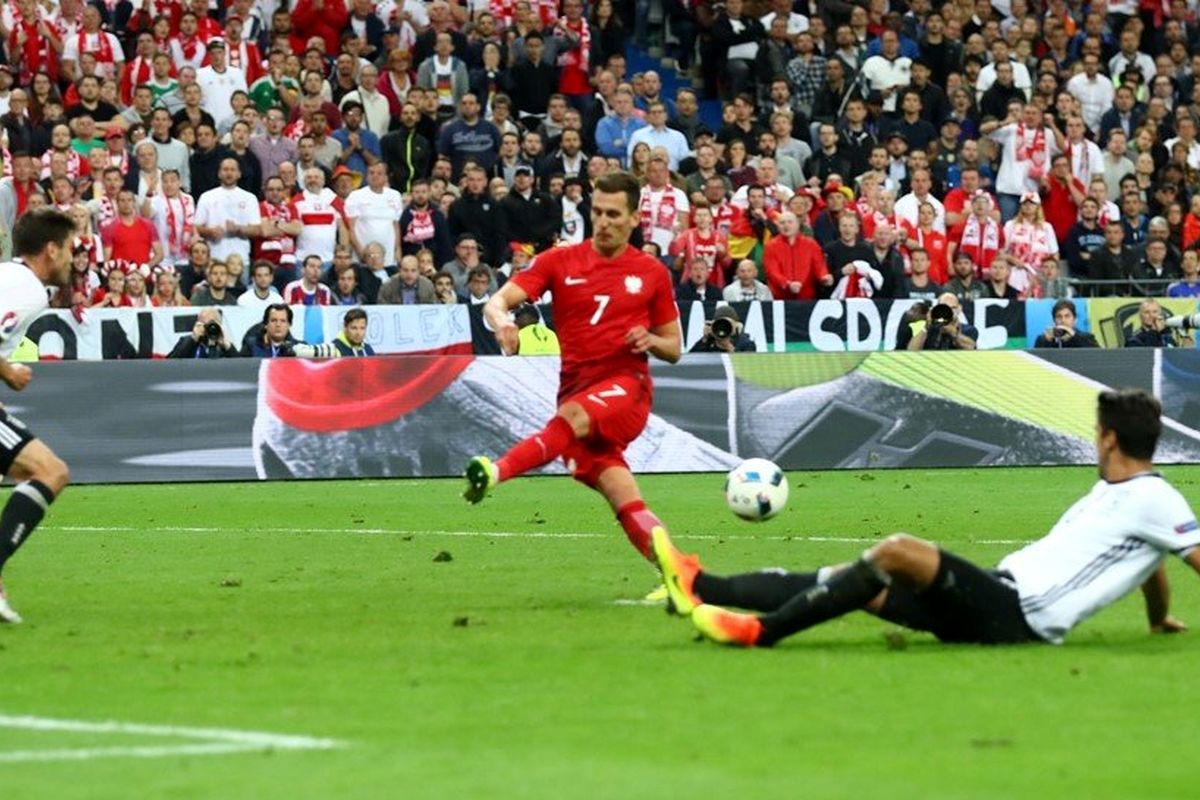 آلمان برابر لهستان متوقف شد / در اولین بازی بدون گل جام