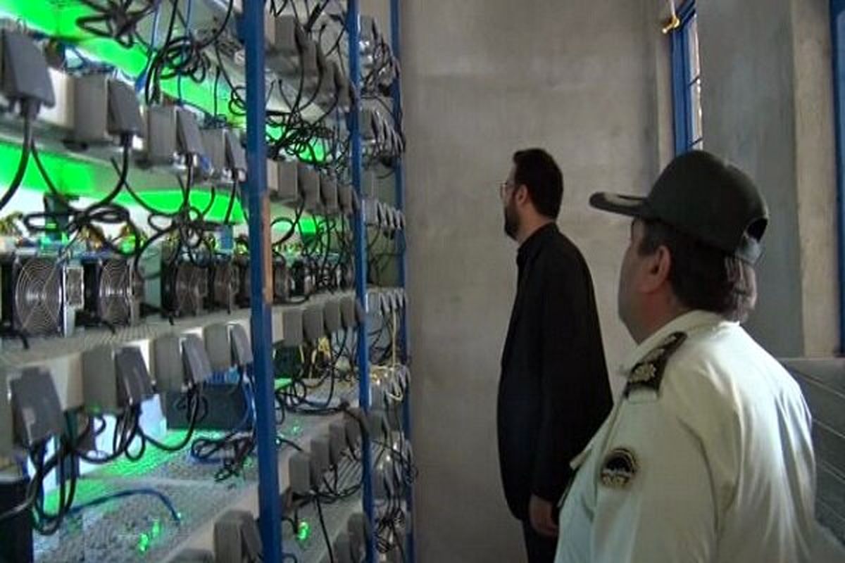 کشف حدود ۵۰۰  دستگاه استخراج غیرقانونی ارز دیجیتال در مشهد