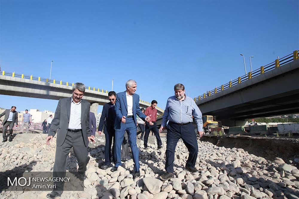 بازدید شهردار و رییس شورای شهر تهران از پروژه های تونل آرش