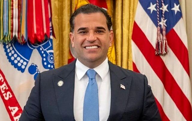 نماینده ترامپ خواستار خلع سلاح کامل مقاومت عراق شد