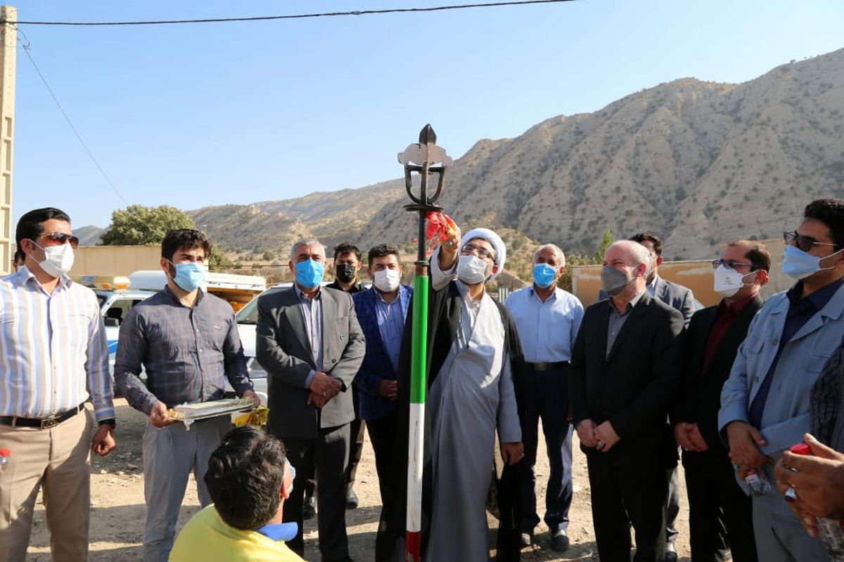 مشعل گاز در ۱۳ روستای شهرستان چوار روشن شد/ محرومترین روستاهای نوار مرزی استان گازدار شدند