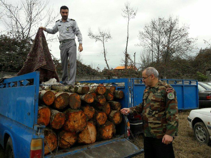 کشف و ضبط چوب آلات جنگلی در عباس آباد