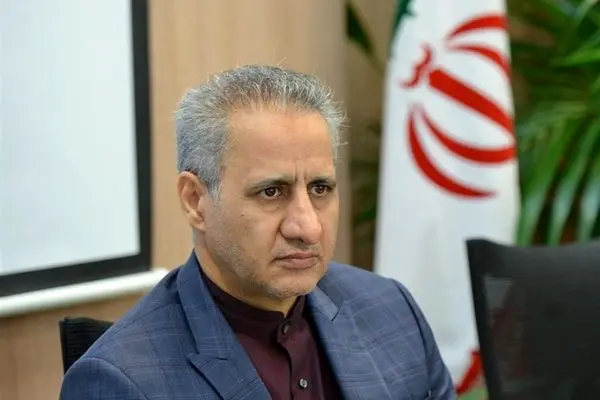 کاهش صادرات فرآورده‌های نفتی در پنج ماه اول سال / پلیمرها تنها محصول با رشد صادراتی