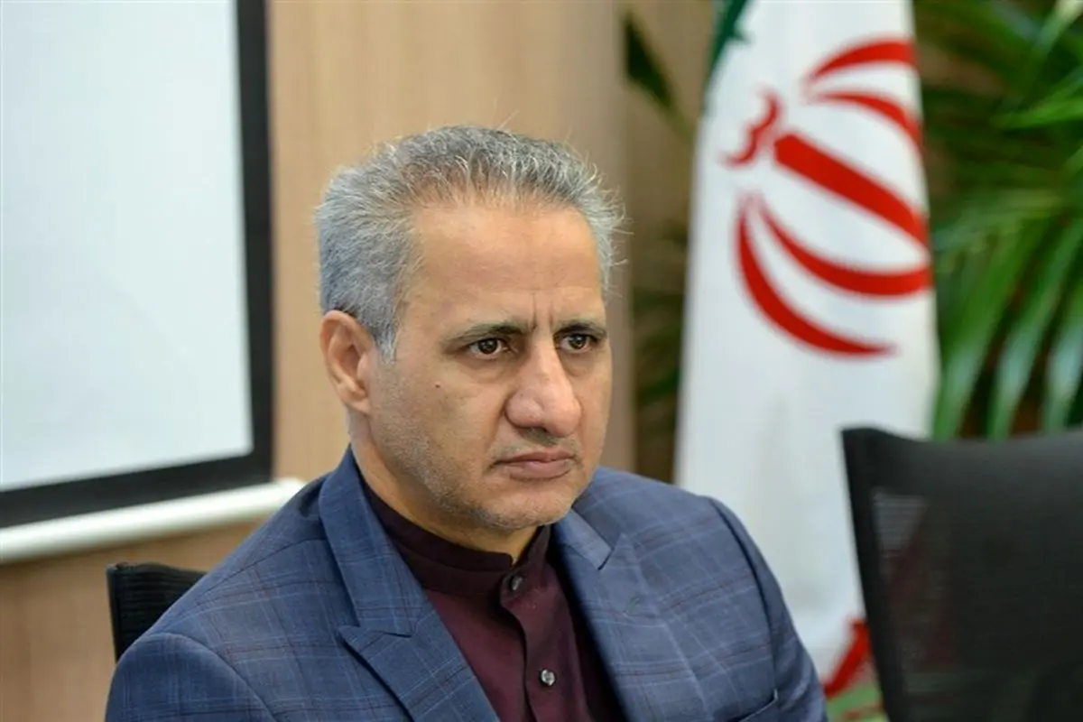 سخنگوی اتحادیه صادرکنندگان فرآورده های نفت و گاز و پتروشیمی 
