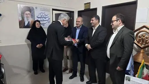 کارمند نمونه، الگوی اخلاق‌مداری و همدلی در تأمین اجتماعی ایلام  