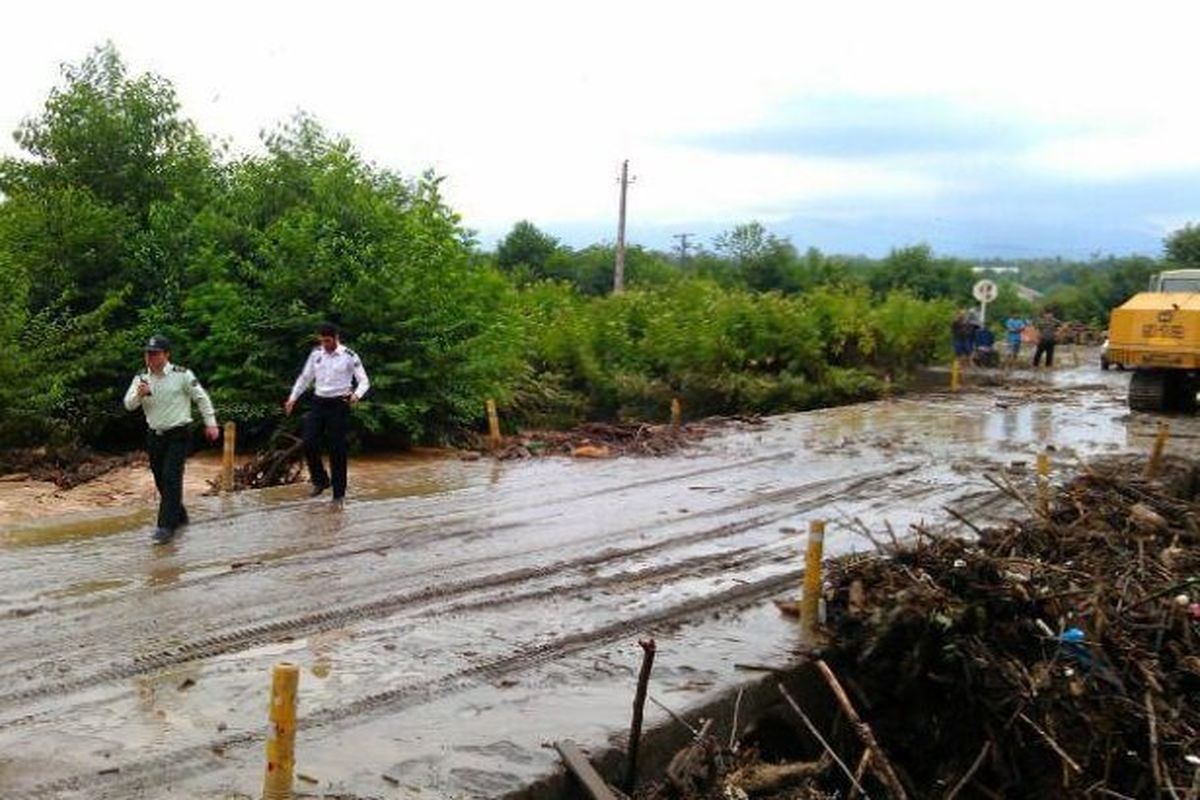 تیم کارشناسی در حال بررسی علت حادثه سیل علی‌آبادکتول است