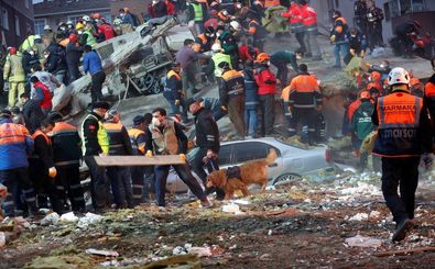 ریزش ساختمان در استانبول 2 کشته بر جا گذاشت