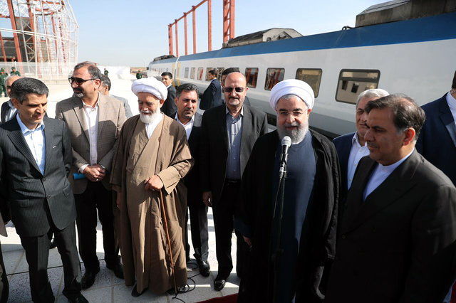 بهره برداری از خط آهن تهران – همدان به طول 276 کیلومتر و با اعتبار 9700 میلیارد ریال