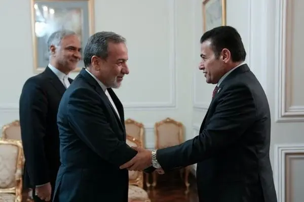 وزیر امور خارجه از توافق امنیتی تهران و بغداد خبر داد