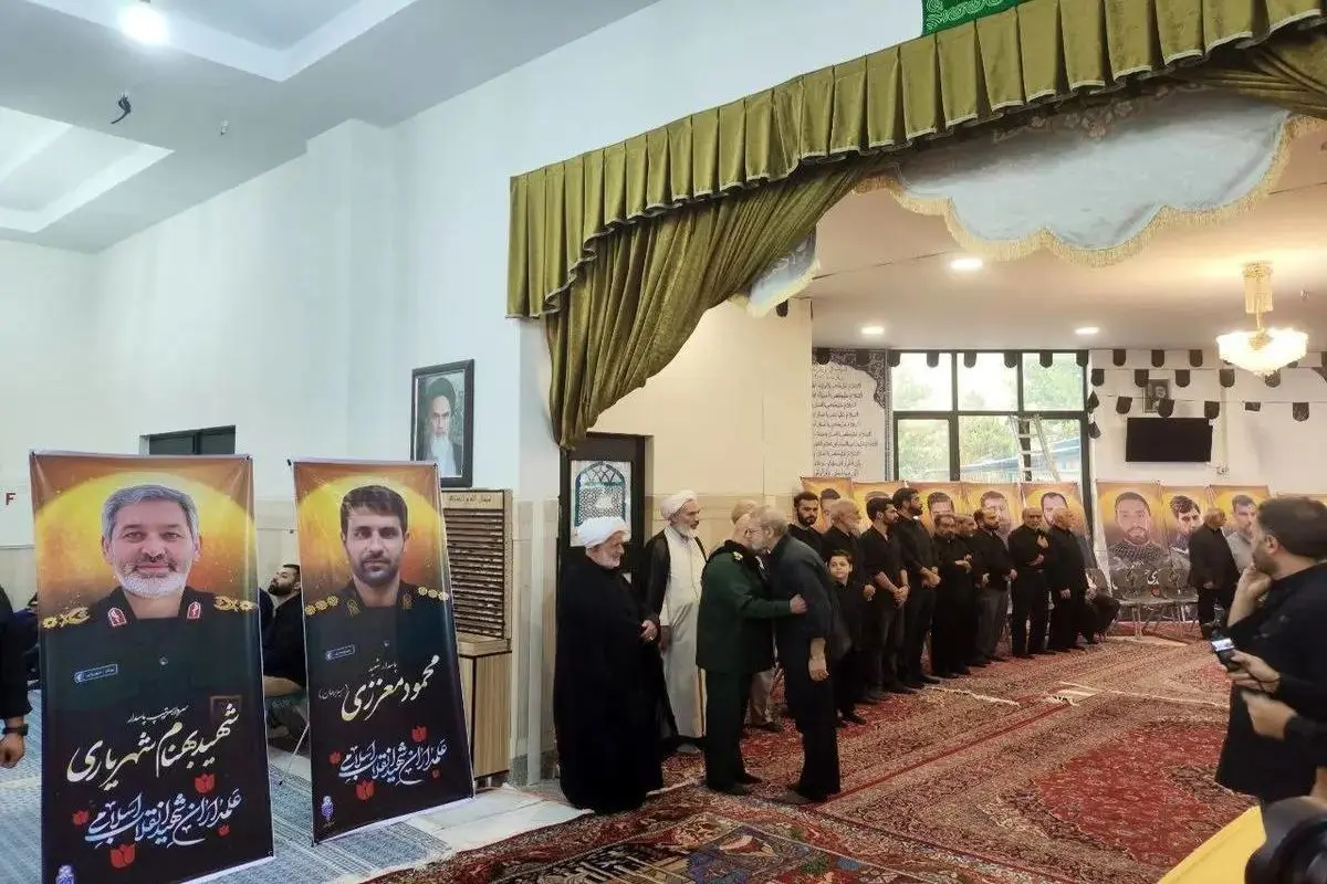مراسم گرامیداشت شهدای نیروی قدس سپاه و جنگ تحمیلی ۱۲ روزه برگزار شد