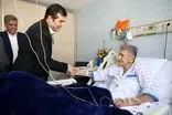 احمد دنیامالی به عیادت اکبر کارگرجم رفت