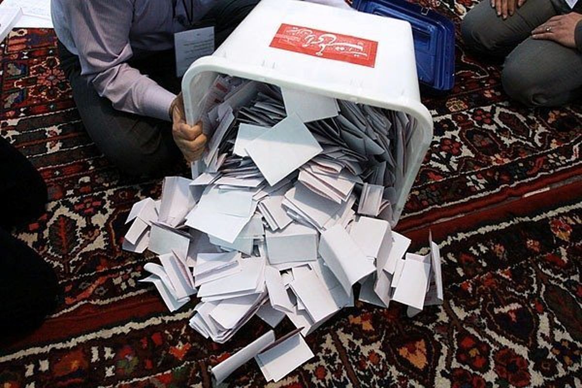 پیشتازی حسن روحانی در تعدادی از شعب اخذ رای قرچک