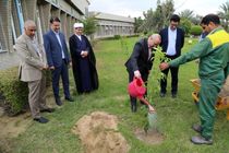 کاشت نهال به مناسبت روز درختکاری در منطقه ویژه اقتصادی خلیج فارس