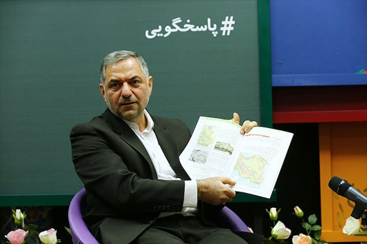 بررسی ضعف آموزشی در تدریس زبان انگلیسی و زبان عربی در نظام آموزشی ایران