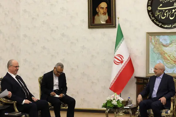 پارلمان ها و دولت های ایران و بلاروس ظرفیت های بیشتری برای توسعه دارند