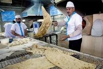 راستی آزمایی میزان مصرف آرد در نانوایی های شهرستان حاجی‌آباد انجام می شود