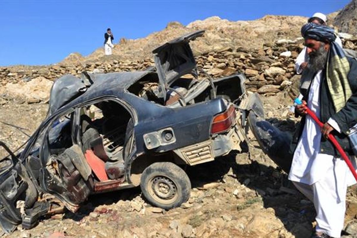 انفجار بمب در افغانستان ۱۱ کشته بر جای گذاشت