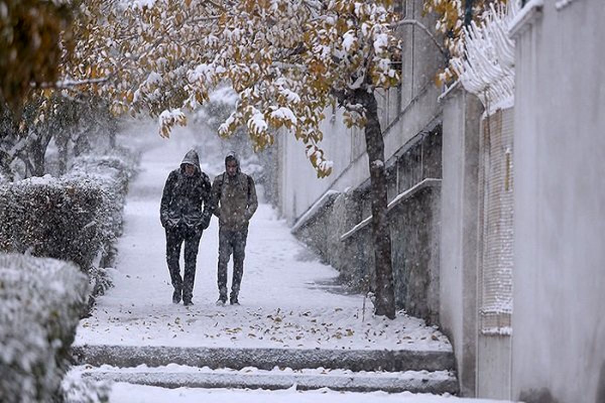 برف و کولاک در راه آذربایجان‌شرقی/لزوم آمادگی تمام دستگاه های خدمت رسان 
